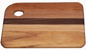 Medium Cutting Board